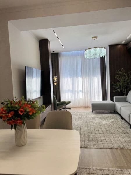 ЖК Паркентский <br />
2/5/10<br />
50м2<br />
650 y.e<br />
 — фото 2