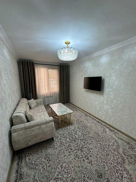 Сдаётся шикарная 1-комнатная квартира в Новостройка<br />
<b