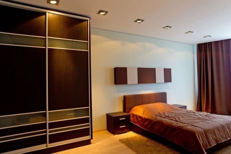 Сдается квартира 2/2/4 на ЦУМе.Звоните, есть много других ва