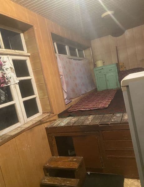 Срочно сдаётся трёхкомнатна квартира ,желательно семье место — фото 5