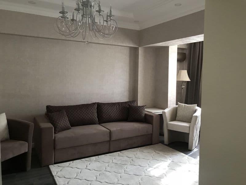 Сдается в аренду квартира прямо в сердце Ташкента!  <br />
П