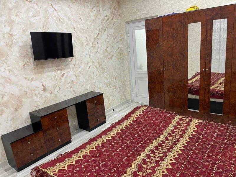 3 xonali Yevro remont uy. <br />
Hamma texnikasi bilan beril — фото 5