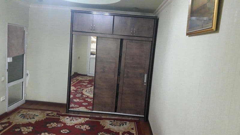 uy 3 xonalik , 1 ta xonasiga 4 ta qiz olinadi . sharoiti yax — фото 2