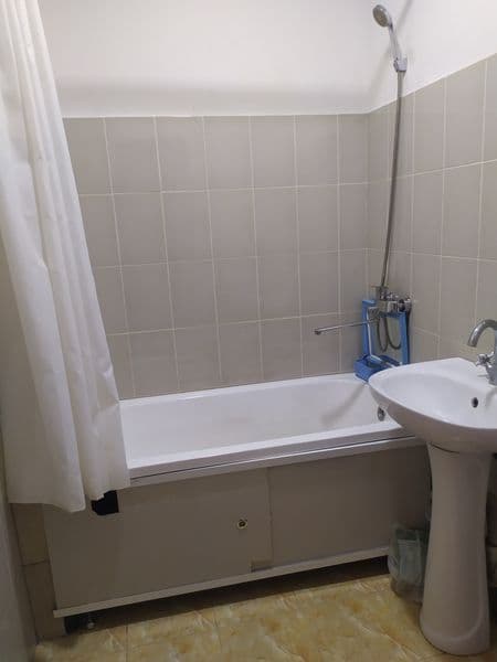 Student qizlaga oila bilan turishga kvartira <br />
Amaliy f — фото 3