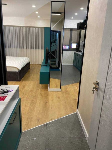 Мирабадский  район , прям круг ул айбека на против гостиница — фото 3