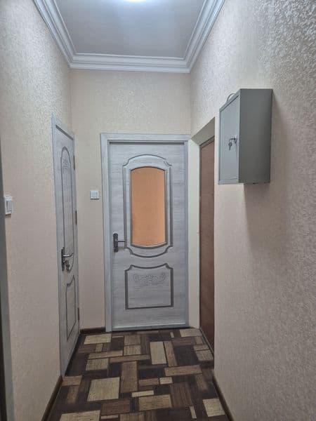 Срочна здайотса квартира 2 комнотная с харошим ремонтом очен — фото 2