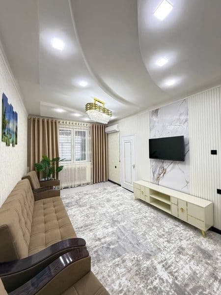 Ижарага топширилади <br />
Чилонзор 18 кв<br />
1 хона <br /