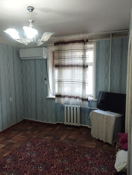 Сдаётся 2-х комнатная квартира на М.Горького метро Буюк ипак