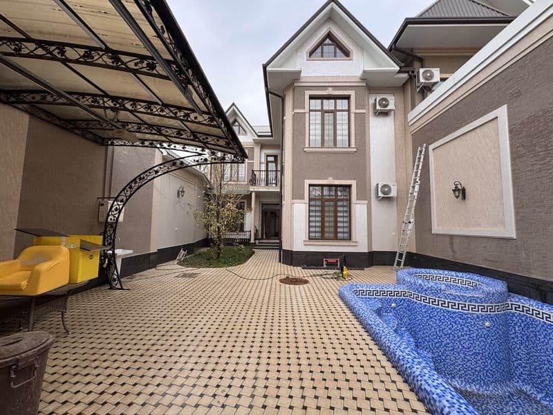 по всем интересующим вопросам звоните на 983013107<br />
Адр