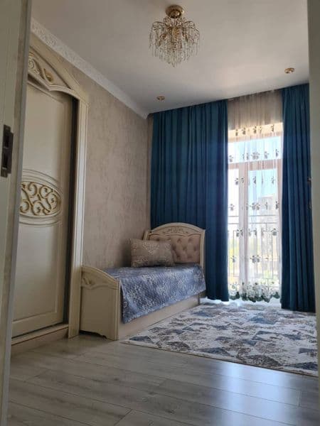 Аренда Квартиры<br />
НОВОСТРОЙКА<br />
<br />
Район - Яккас — фото 4