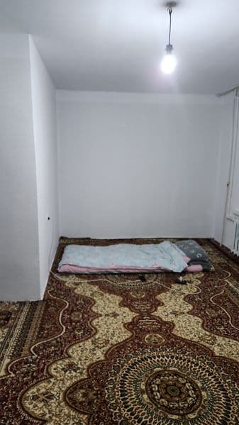 Oʻgʻil bollarga sheriklikga 1 xonali dom .Yashash uchun hamm