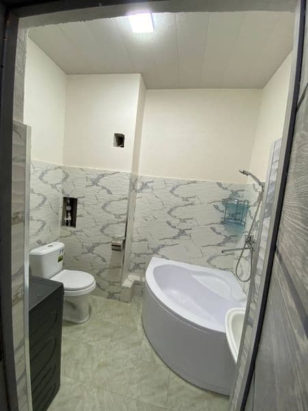 Chilonzor tumanida joylashgan 3-xonali kvartera ijaraga beri — фото 4