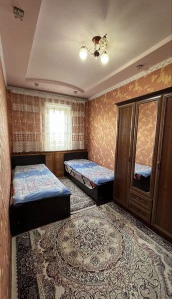 G'ofur G'ulom metrosiga 5 minutli yo'l.<br />
Ozoda qiz olam