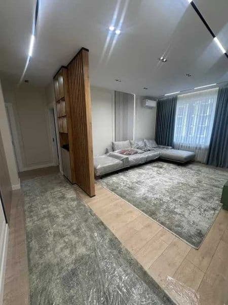 Район: Мирзо Улугбекский<br />
Адрес: Ц1<br />
<br />
• Комн