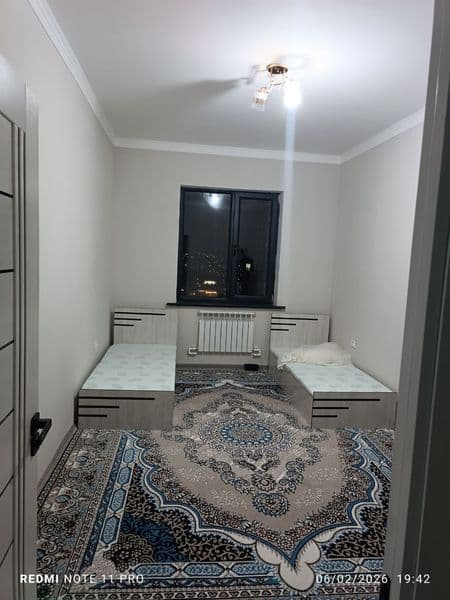 Утепа тумани ўрикзор бозорини ёнида жойлашган янги қурулган 