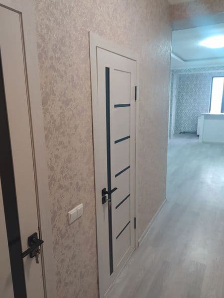 Uchtepa tumani 14-kvartal. Afruz chorraha. Jahon tillari uni — фото 2