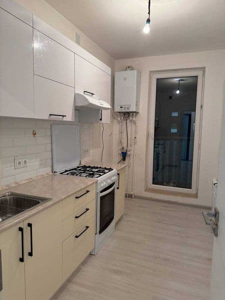 [ФТ:0008]<br />
<br />
Уважаемые гости и жители Ташкента к В