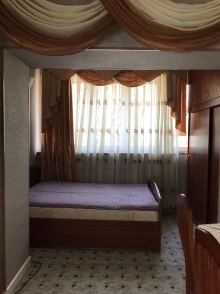 Сдам на Максим Горького 1/2/4,лоджия 2*6,в хорошем состоянии — фото 2