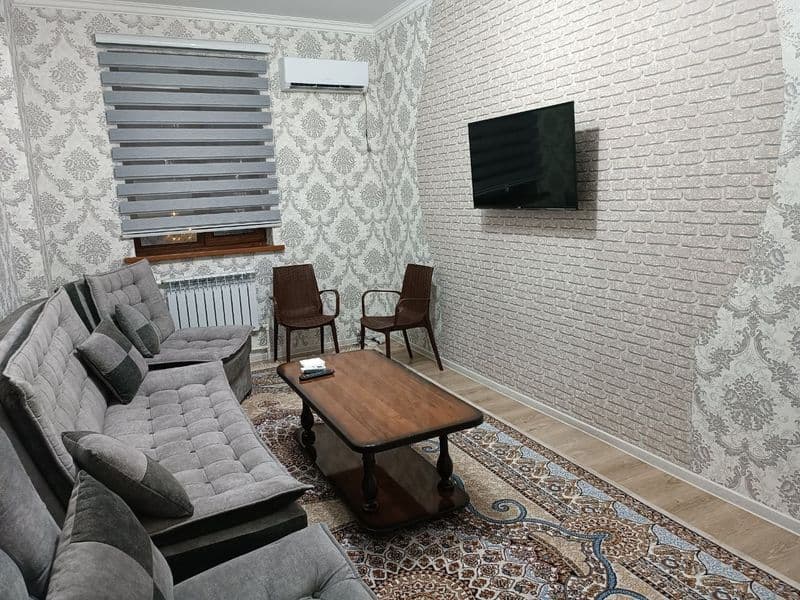 Не маклер, сдаю СВОЮ квартиру 2 КОМН на Паркентском Узгазоил — фото 4