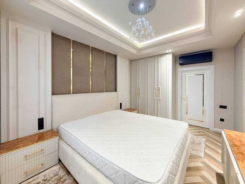 • Комнат: 2<br />
<br />
• Этаж: 3<br />
<br />
• Этажность: — фото 4