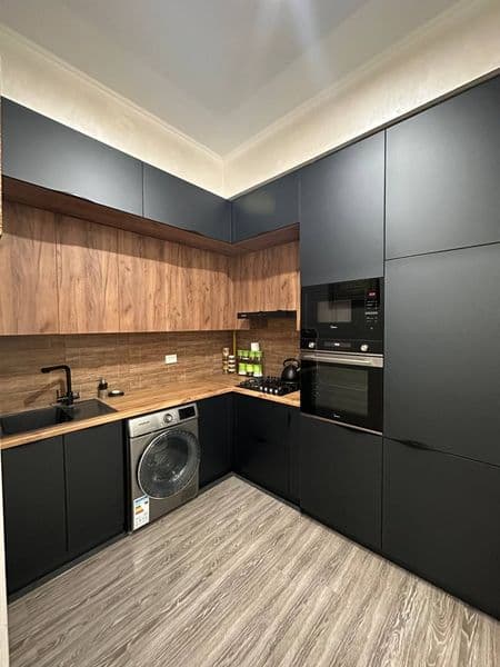 СРОЧНО Сдается квартира ПРЕМИУМ класса<br />
<br />
• Район: