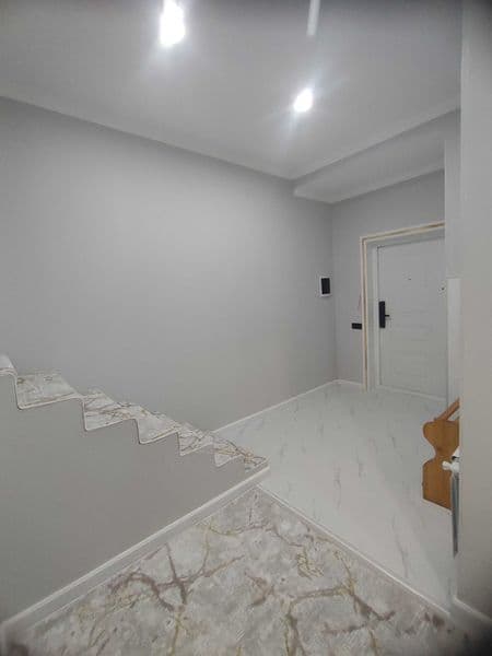 Sergeli tumanida 2/12/12 kvartira ijaraga beriladi. Yosh oil — фото 2