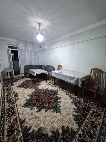 Xamma waroilari bn yangi remontdan ciqqan faqat  4ta student — фото 3