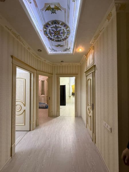 Uy yaxwi holatda kirib yaxshashka tayyor.Xech nimadan muammo