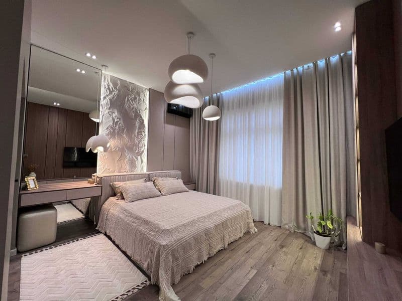 Сдается в аренду просторная квартира премиум-класса в центре — фото 3