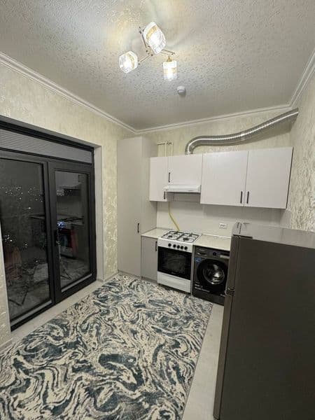 Olmazor tumani Beruniy metro oldida alpomish muz saroyi togr — фото 2