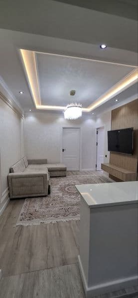 срочно сдаю свою квартиру без маклера толко семя квартира но