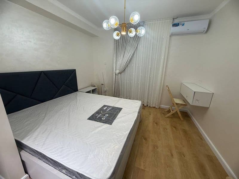 Сдается 1 комнатная квартира всё есть 6 этаж ориентир олмос 