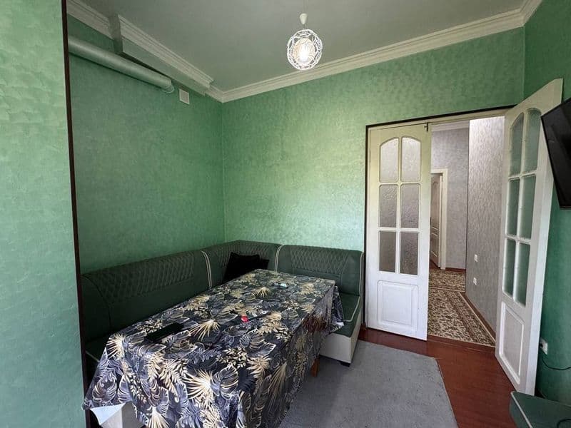 Квартира находится не далеко от транспорта, рынка и метро ес — фото 5