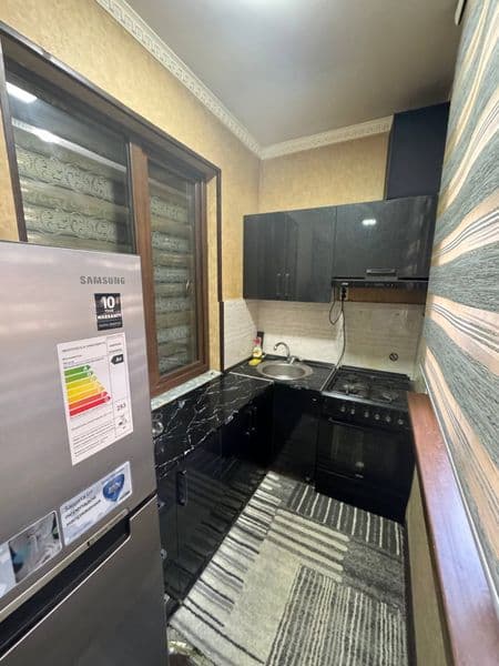 Юнусабод 8 кв 2в3/1/4 600 ye яхши инсонларга берилади