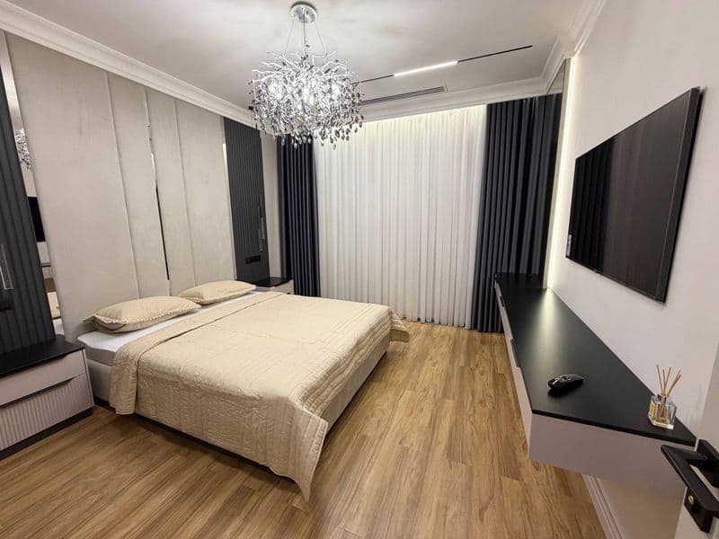 Аренда 1500$<br />
2/8/10<br />
Общая площадь : 60 м2 <br />