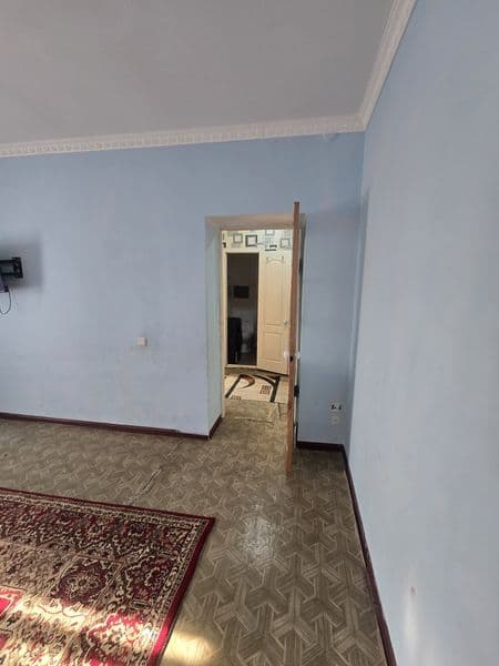 Срочно  сдаётся  квартира  сергели  6 1 ком семья  рядом  ре — фото 2