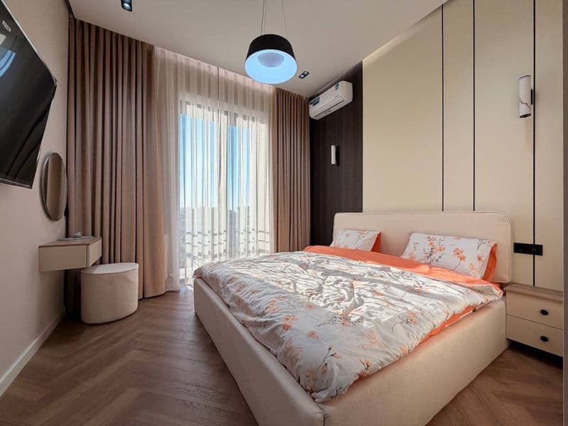 Яккасарайский район <br />
Ориентир улица бабур<br />
2 комн