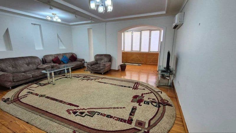 Сдается 4 комнатная квартира 100 кв.м. <br />
Кирпичный дом  — фото 2