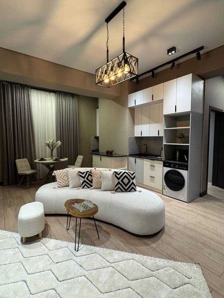 К вашему вниманию рады представить 3 х комнатную квартиру на