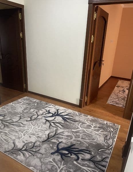 Сдается 2 комнатная квартира на 1 этаже на массиве Карасу 1. — фото 2