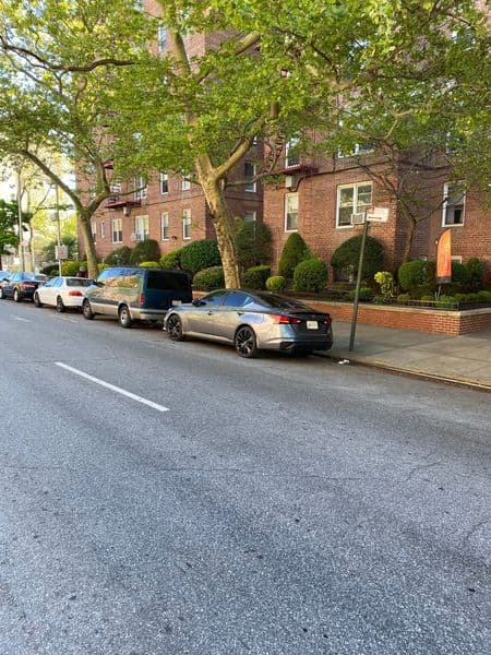 Ijaraga sheriklikka bola kerak!<br />
Yoshi: 20–27 yosh oral