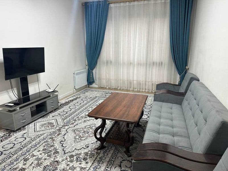 Сдается квартира<br />
<br />
• Район: Мирабад<br />
• Адрес — фото 2