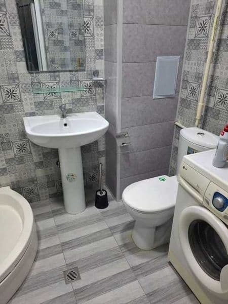 Сдаётся 2х комнатная квартира на Лисунова-1, недалеко от баз — фото 2