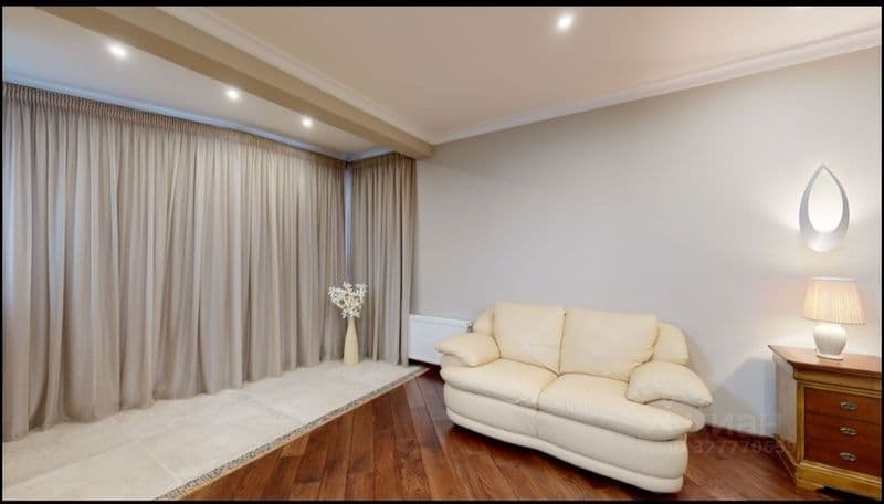 Ijaraga 2 xonali kvartira beriladi<br />
Oybek metro yonida<