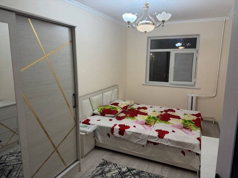 Atrof tinch qoʻshnilar yaxshi<br />
Lokatsiya zor. Maktab bo