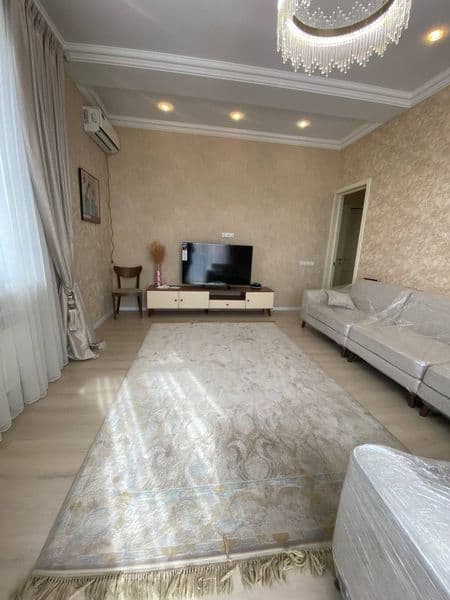 Сдаётся 3 комнатная квартира Cambridge <br />
Ориентер Север