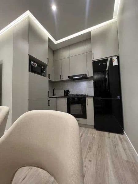 Сдаётся шикарная 2-комнатная квартира в Новостройка<br />
<b — фото 4