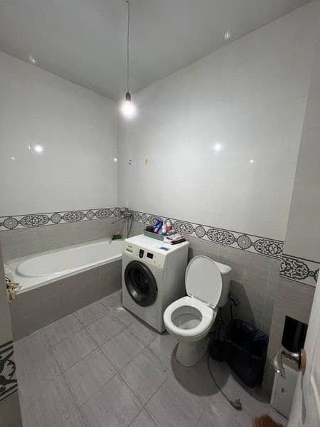 Юнусобод 4 кв да 1 хонали  уй арендага берилади.   Новострой — фото 4