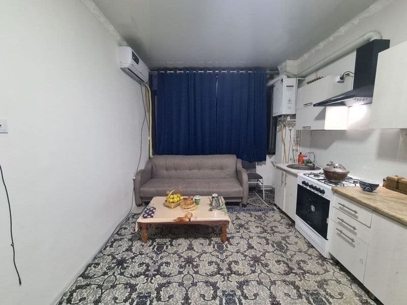 Yakkasaroy tumanida, Oybek metrosi yonida 1xonali shinam va  — фото 2