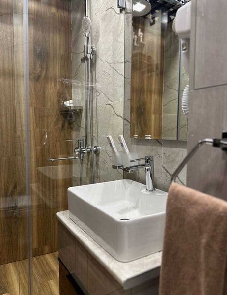 Элитный апартамент:<br />
Район: Мирзо Улугбекиский <br />
К — фото 4